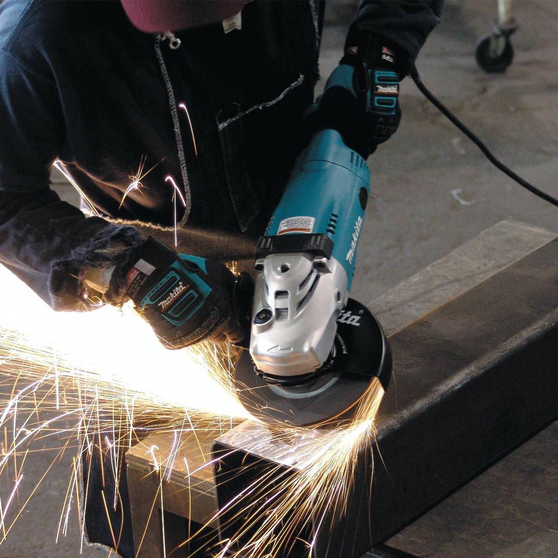 Makita GA9020S Angle Grinder 230mm with Soft Start - Image 5