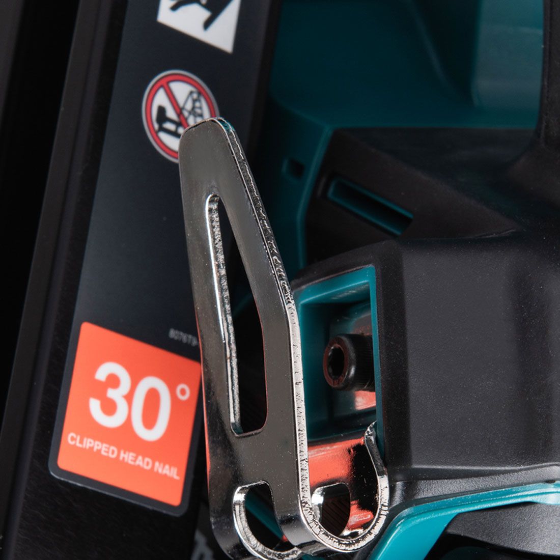 Makita DBN900ZK 18v LXT Brushless First Fix Framing Nailer Body Only In Carry Case - Image 7