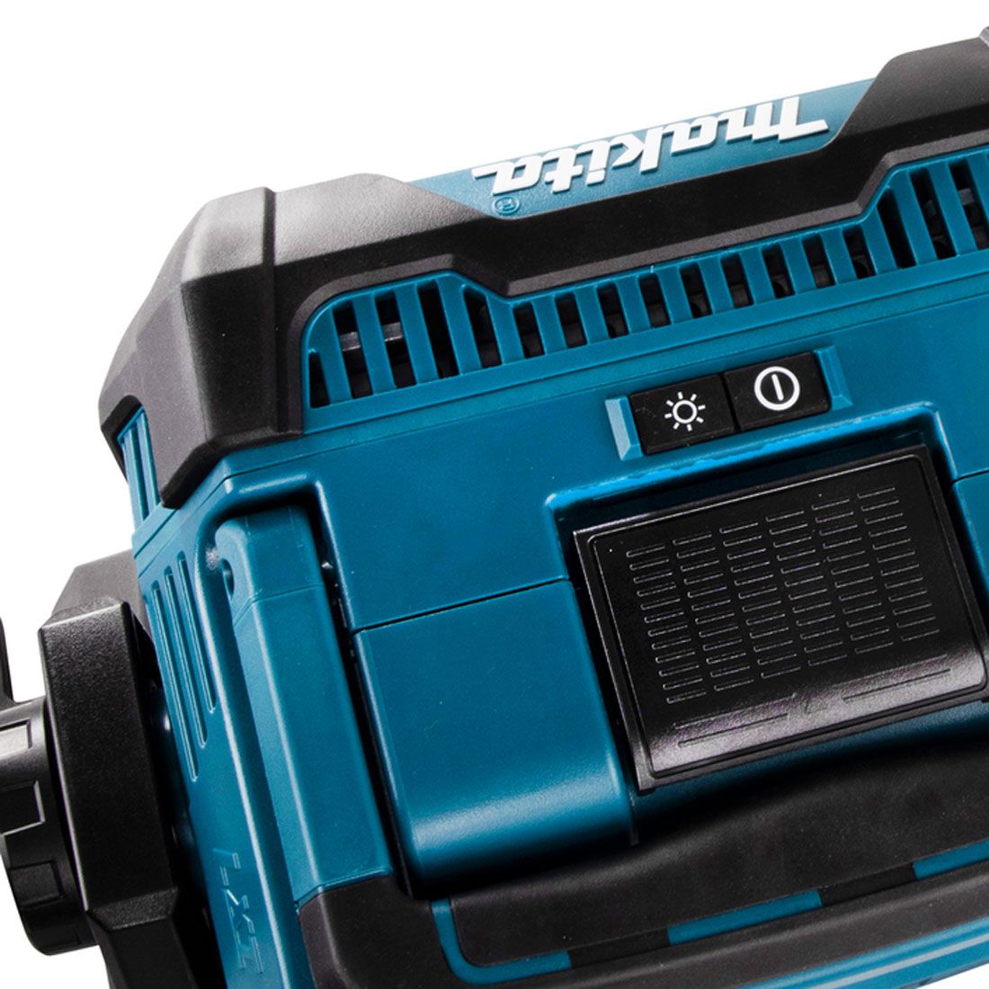 Makita DML809 18v LXT Corded & Cordless LED Work Light - Image 11